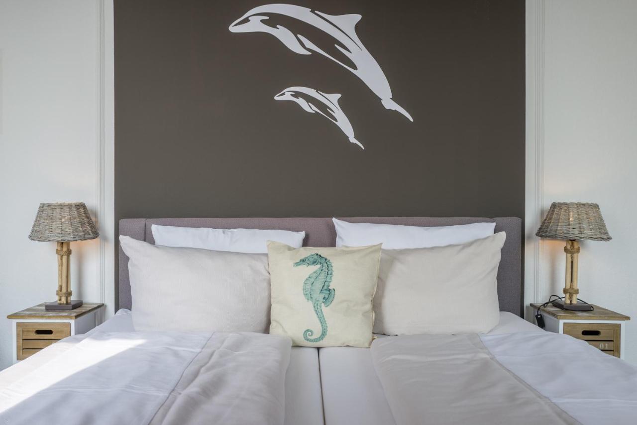 Akzent Strandhotels Seestern, Delphin & Lachs Wilhelmshaven Bagian luar foto