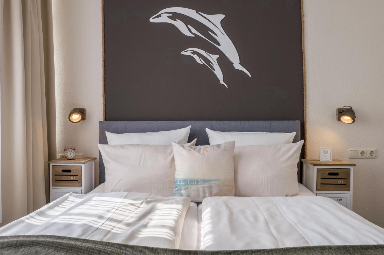 Akzent Strandhotels Seestern, Delphin & Lachs Wilhelmshaven Bagian luar foto