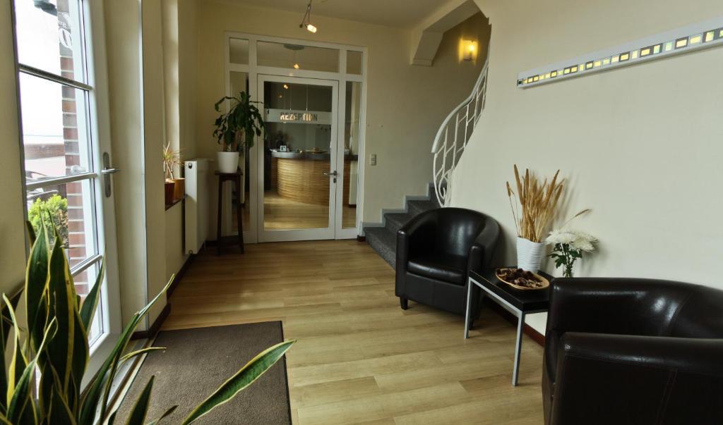 Akzent Strandhotels Seestern, Delphin & Lachs Wilhelmshaven Bagian luar foto
