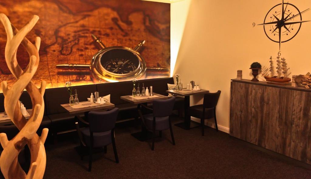 Akzent Strandhotels Seestern, Delphin & Lachs Wilhelmshaven Bagian luar foto